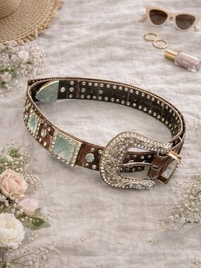 ✨ W B Atlas Belt Size Medium Statement Buckle Western Boho Chic Reposh